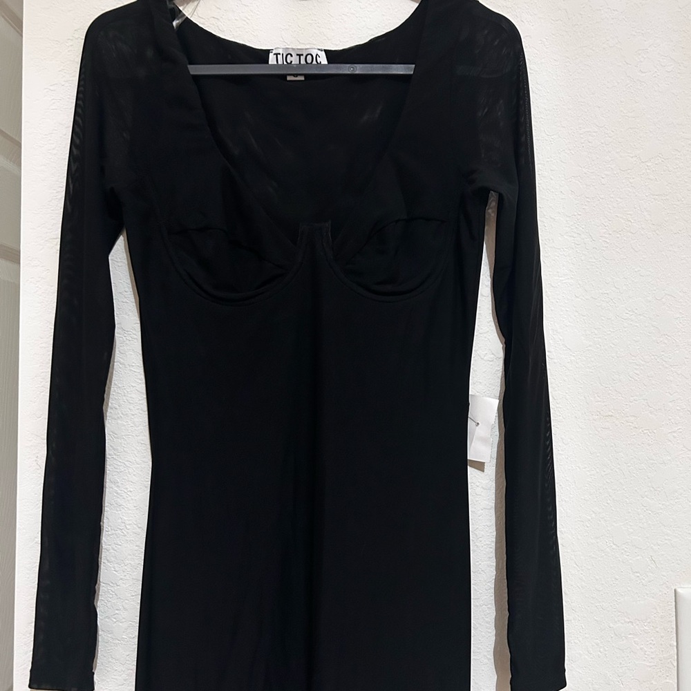 Tic Toc Black Long-Sleeve Mesh Scoop Dress
